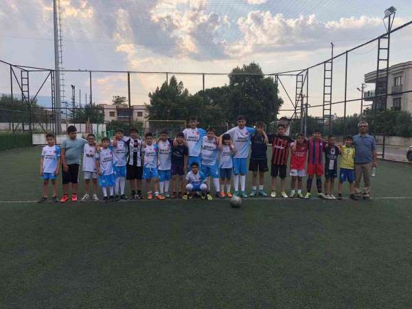 Kur'an Kursu öğrencileri halı sahada buluştu