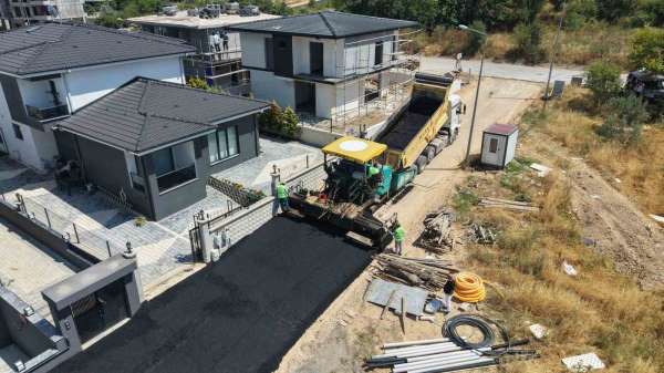Nilüfer'de asfalt çalışmaları hız kazandı