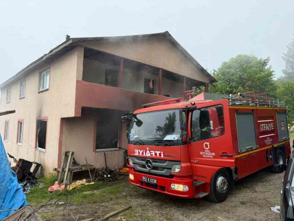 Ordu'da 2 katlı evde yangın
