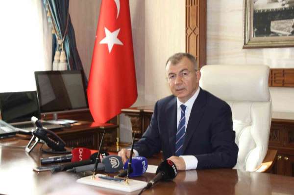 Amasya'nın yeni valisi Yılmaz Doruk görevine başladı