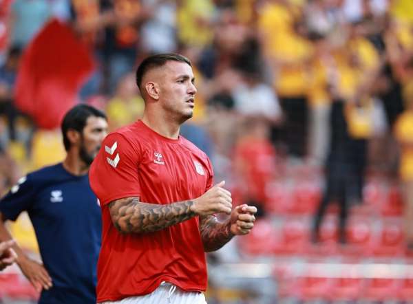 Sivasspor'dan Rey Manaj açıklaması