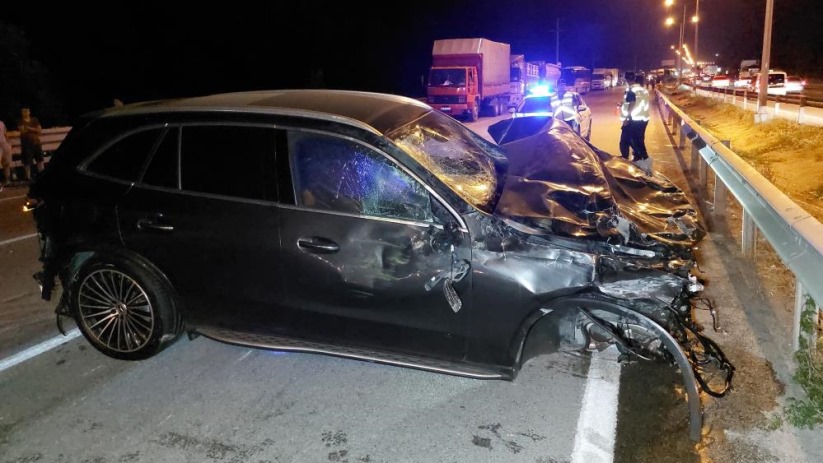 Samsun'da seyir halindeyken yanan tır ortalığı savaş alanına çevirdi: 1 yaralı