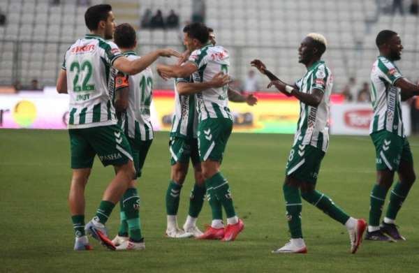 Konyaspor'un Süper Lig tarihindeki 1000. golünü Alassane Ndao attı
