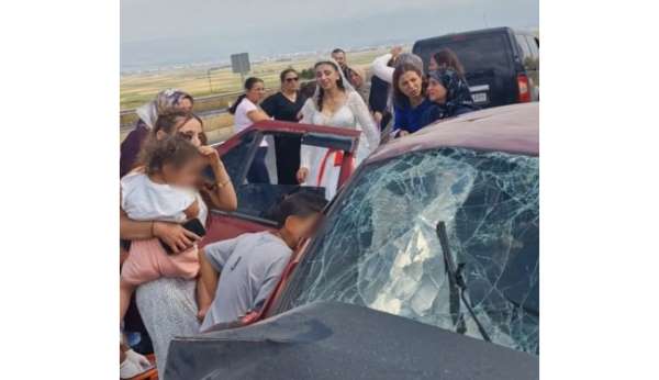 Erzurum'da feci kaza: 2 ölü, 4 yaralı