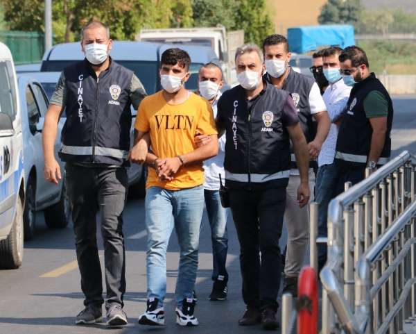 Adana'da 'trafik kazası' kavgası: 2 yaralı, 3 tutuklama 