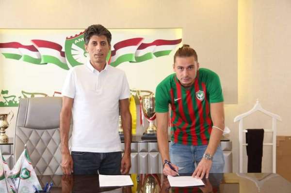 Amedspor'a deneyimli savunmacı 