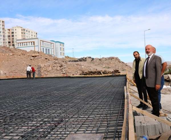 Başkan Çolakbayrakdar: 'Engelli çocuklar için güzel bir eğitim yuvası daha kazandırıyoruz'