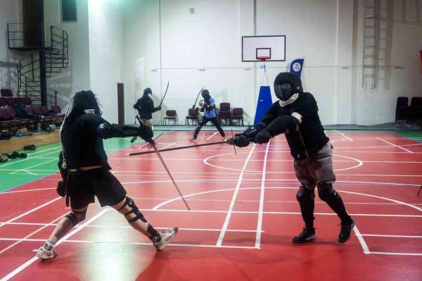 Eskişehir'de tarihi savaş sanatını yaşatıyorlar