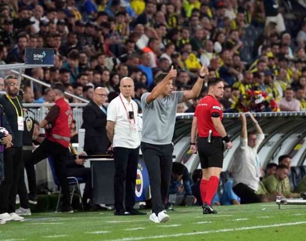 Trendyol Süper Lig: Fenerbahçe: 2 - Corendon Alanyaspor: 2