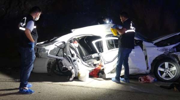 Ceyhan'da kaza: 4 ölü, 4 yaralı 