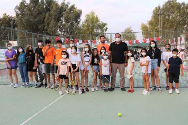Toroslar'da 'Cumhuriyet Kupası Tenis Turnuvası' başlıyor 