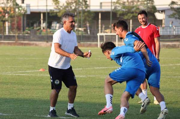 Menemen FK, dış sahada 4'te 4 yaptı