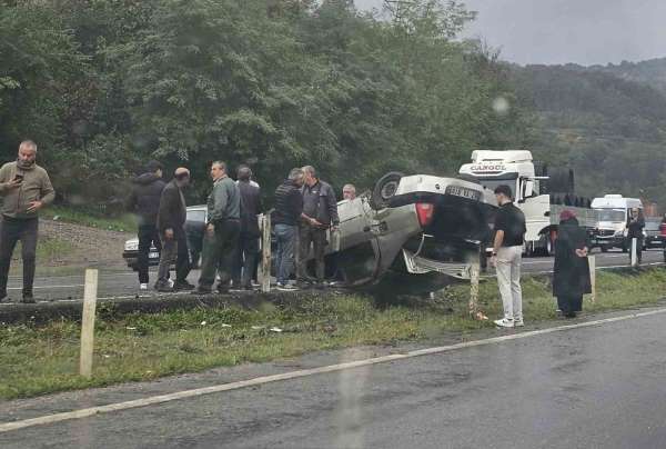 Zonguldak'ta ıslak zemin kazaya neden oldu