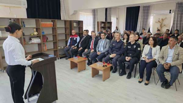 Yenipazar'da 'bitkisel üretimde kalite ve gıda güvenliği' toplantısı yapıldı