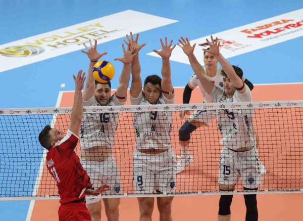 Efeler Ligi: Altekma: 3 - Spor Toto: 2