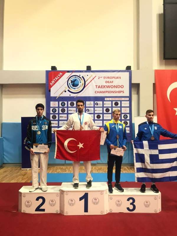 İşitme engelli milli sporcu Ahmet Hakan Tuna, Avrupa şampiyonu oldu 