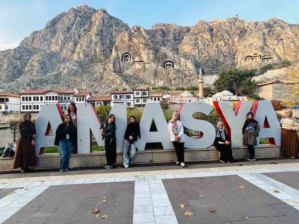 Kütahyalı öğrenciler Amasya'da kültür ve tarih yolculuğuna katıldı