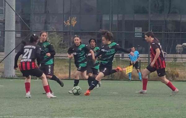 TFF Kadınlar 2. Lig: Vangücü SK: 4 - Kahramanmaraş Anadolu SK: 2