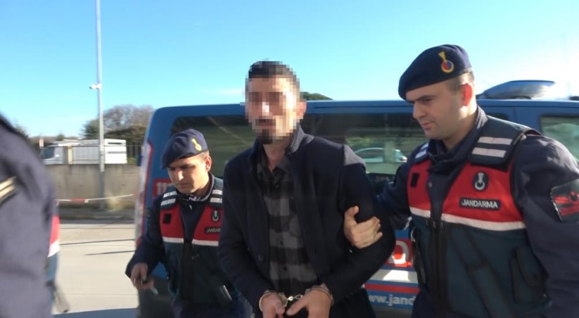 Samsun'da boşandığı eşine otomobil ile çarparak ağır yaraladı
