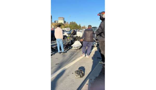 Başakşehir'de feci kaza: 1 ölü, 2 yaralı