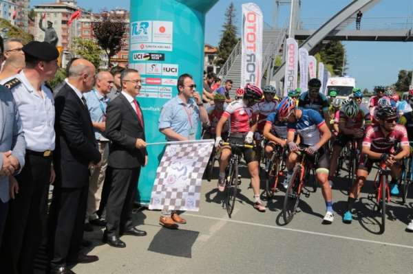 Uluslararası Yavuz Sultan Selim Karadeniz Bisiklet Turu start aldı 