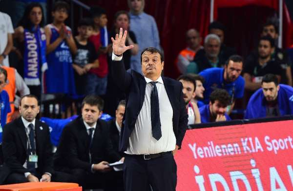 Tahincioğlu Basketbol Süper Ligi: Anadolu Efes: 86 - Fenerbahçe Beko: 76 