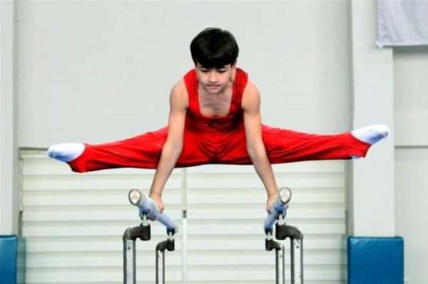 Alper Kaan Karakaya'dan jimnastikte ikincilik