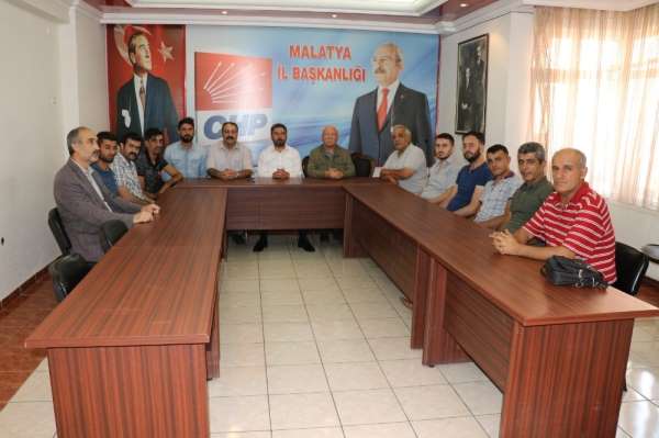 Baskı gördüklerini iddia eden işçiler CHP'den destek istedi 