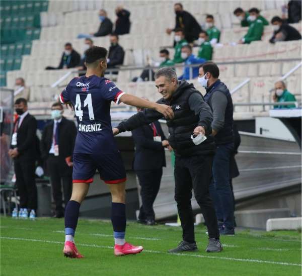 Antalyaspor'da Gökdeniz Bayrakdar'dan 5 gollük katkı 