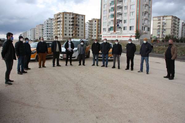 HDP'li belediyenin mağdur ettiği 2 bin 500 aile Vali Karaloğlu'ndan umut bekliyor 