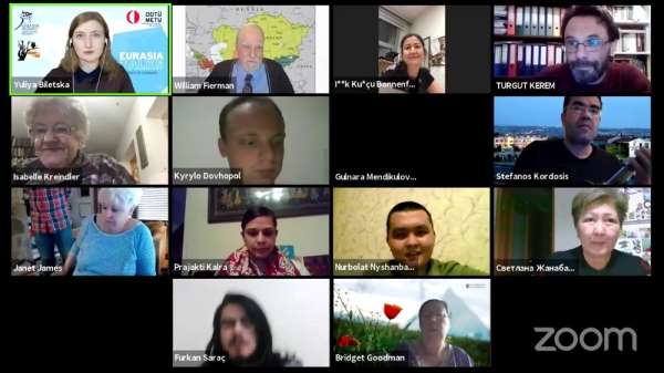 KBÜ'de, Kazakistan'daki dil politikaları konuşuldu 