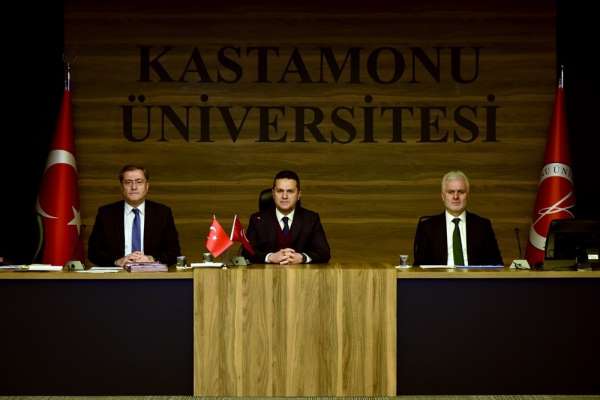 Kastamonu Üniversitesi'nde 2025 yılında eğitimin daha kaliteli hale getirilmesi hedefleniyor