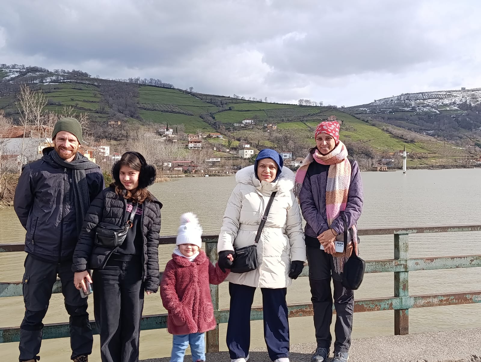 Dünyayı Pedallarla Gezen Brezilyalı Çift Bafra'da Mahsur Kaldı