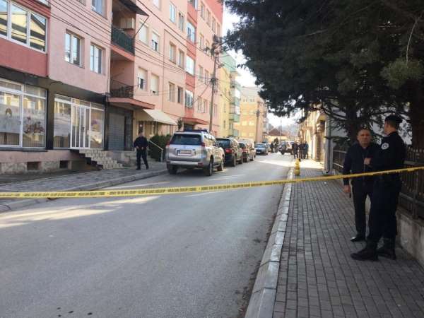 Kosova'da ailesini katleden polis intihar etti 