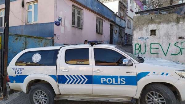 Eşi tarafından bıçaklanan kadın hayatını kaybetti