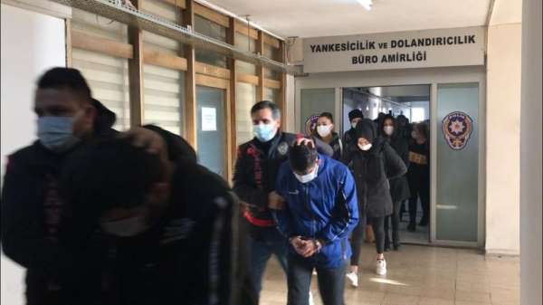Şehit ve gazileri kullanarak dolandırıcılık yaptıkları belirlenen şüphelilerden 7'si tutuklandı