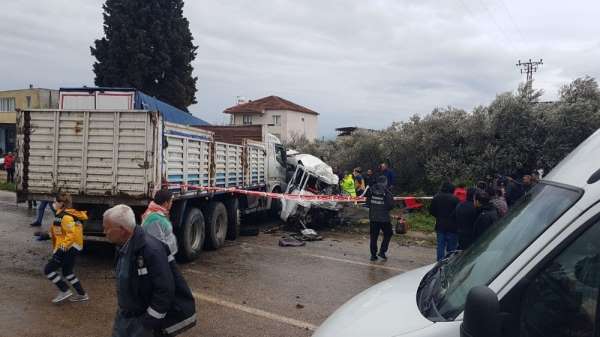 İzmir'deki korkunç kazada ölü sayısı 2'ye yükseldi 