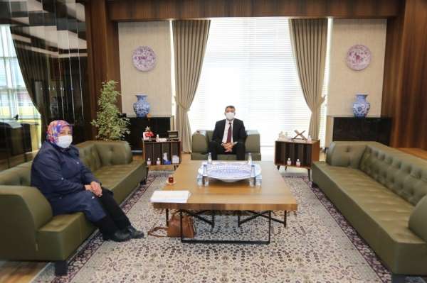 'Şehit Polis Ahmet Demir Kütüphanesi'ne destek sözü 