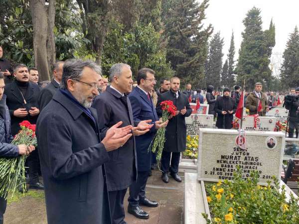 Çanakkale Şehitleri, Edirnekapı Şehitliği'nde törenle anıldı - İstanbul haber