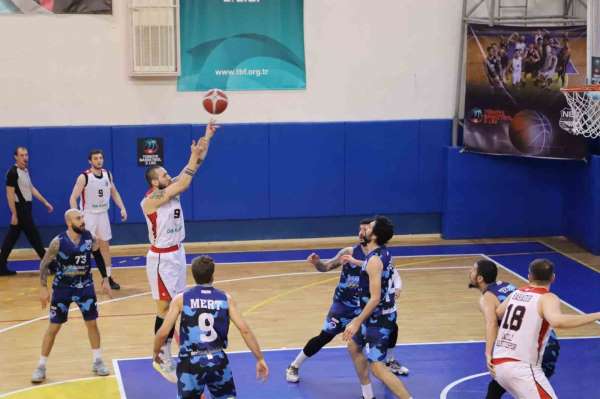 Nazilli Belediyespor Basketbol Takımı parkeden mağlup ayrıldı - Aydın haber