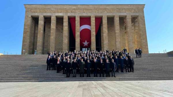 Anıtkabir'de 18 Mart Şehitlerini anma töreni düzenlendi