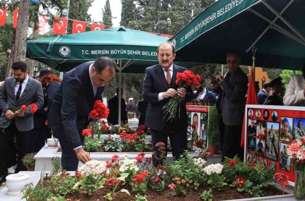 Mersin'de Çanakkale Şehitleri törenle anıldı