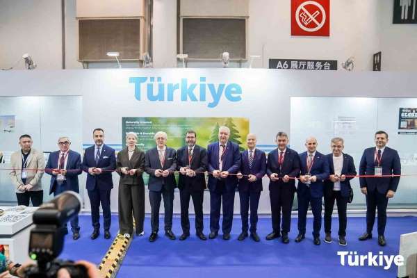 Denizli Sanayi Odası doğal taş sektörel ticaret heyeti Çin'de