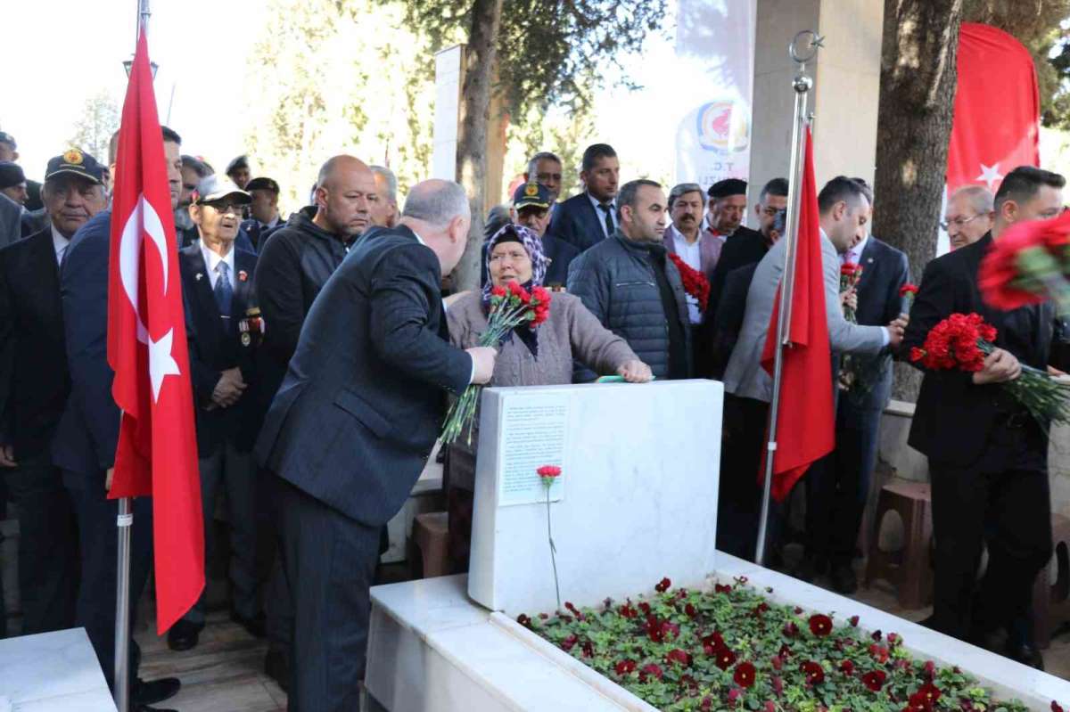 Denizli'de 18 Mart Çanakkale şehitleri dualarla anıldı