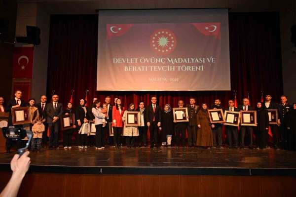 Malatya'da şehit ailelerine devlet övünç madalyası takdim edildi