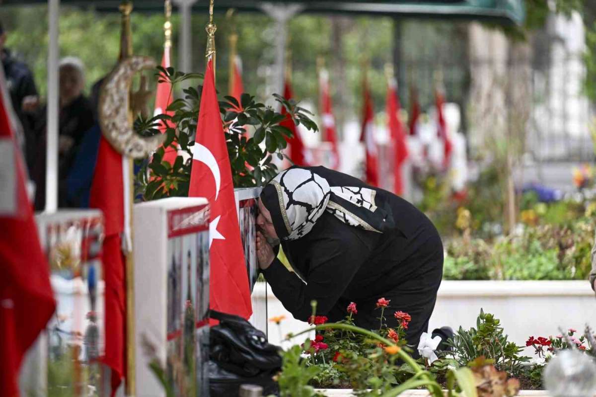 Mersin'de Çanakkale Şehitleri törenle anıldı