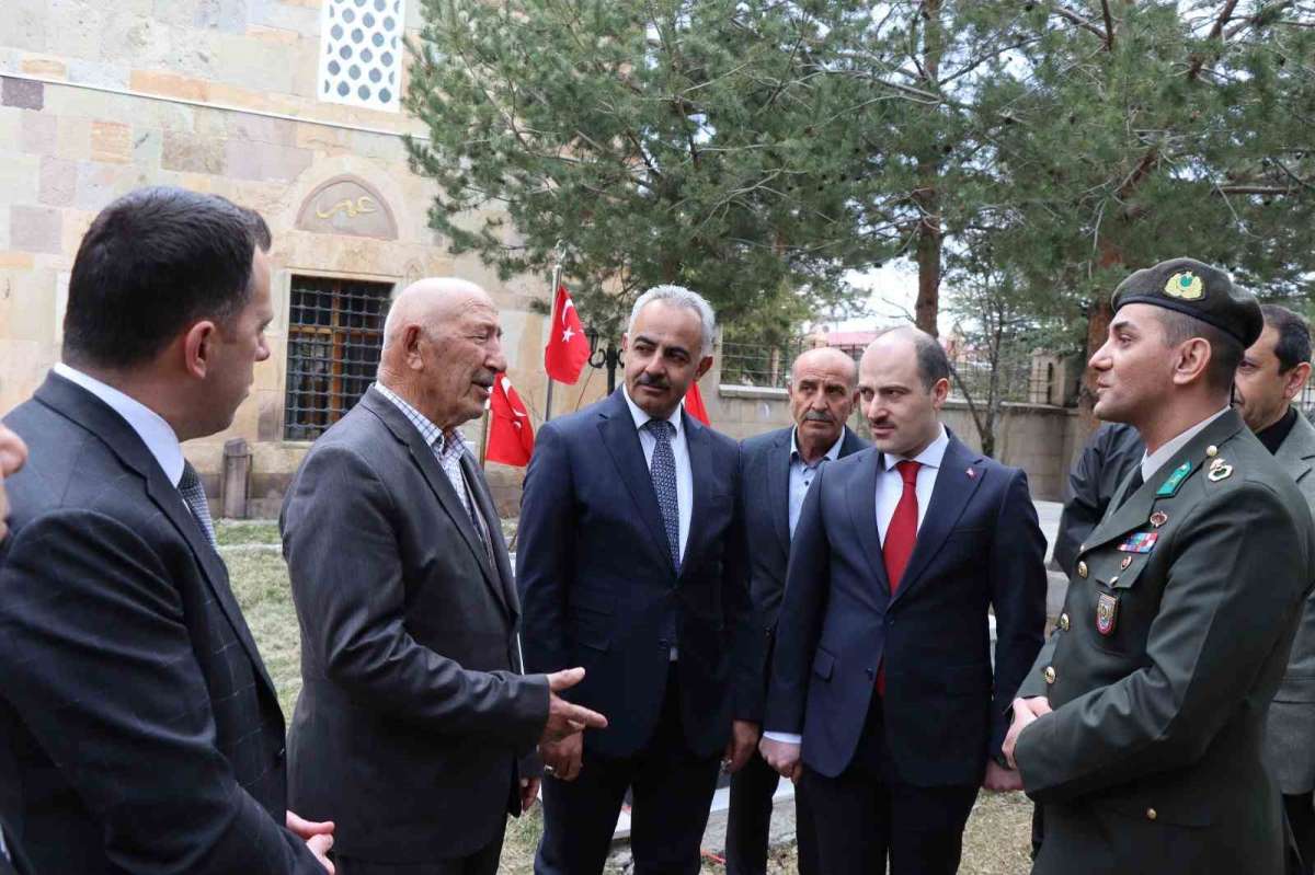 Oltu'da Çanakkale Zaferi ve Şehitleri Anma Günü törenlerle kutlandı
