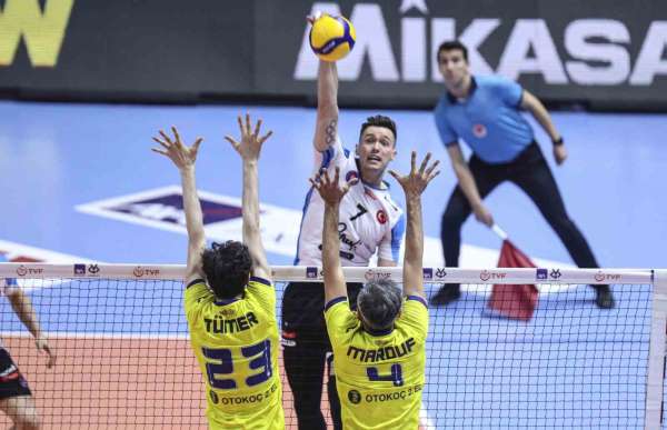 AXA Sigorta Erkekler Kupa Voley finalinde şampiyon Halkbank oldu