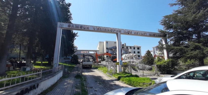 Samsun'da eski hastane binası yıkılıyor, yerine Sağlık Yaşam Merkezi yapılacak