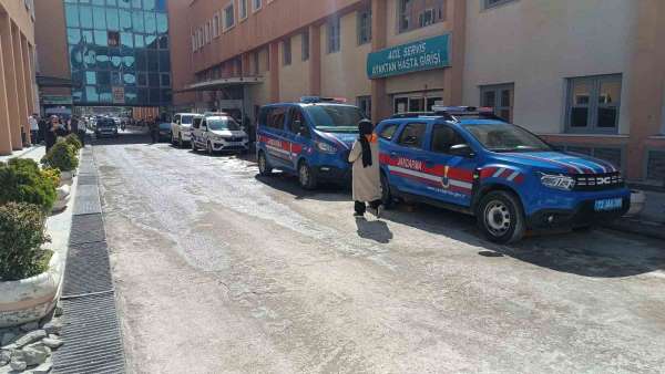 Batman'da asker kazara kendini vurarak ağır yaralandı